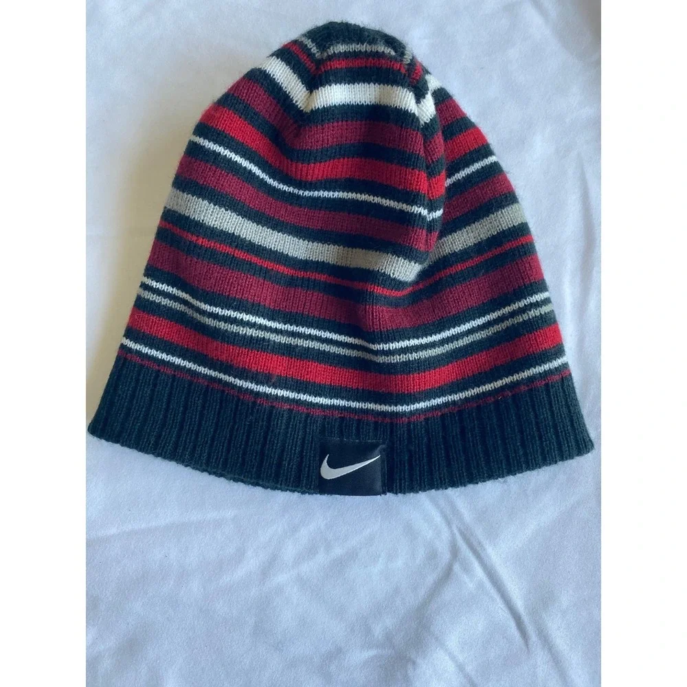 Nike Kids Striped Knit Sporty Beanie Winter Hat Size 4-7 Navy Red